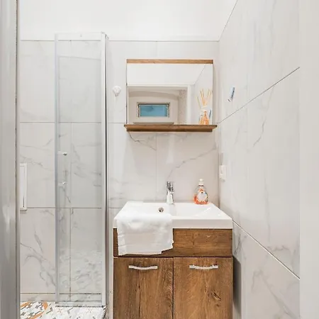 Apartment Zeus Design Herz *