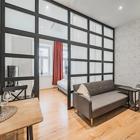 Apartment Zeus Design Herz Vienna