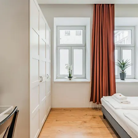 Zeus Design Herz Apartment