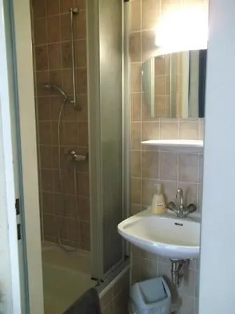 Downtown Apartment *