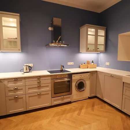 Mit Balkon Beim Schloss Belvedere Apartment