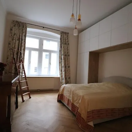 Mit Balkon Beim Schloss Belvedere Apartment *