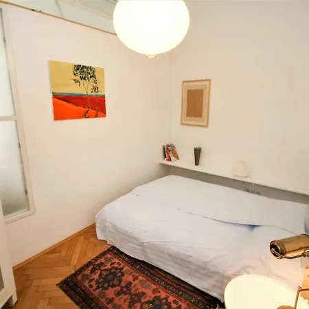 By Interhome Vienna