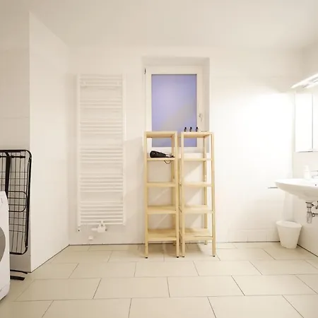 Heymi Opernring Apartment Vienna