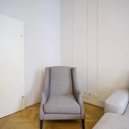 Heymi Karlsplatz