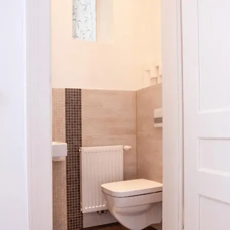 Riess Rotenhofgasse | Contactless Check-in Apartment