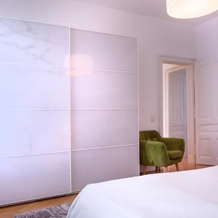 Riess Rotenhofgasse | Contactless Check-in Apartment Vienna