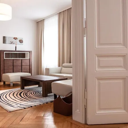Riess Rotenhofgasse | Contactless Check-in Apartment