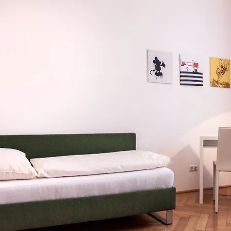 Riess Rotenhofgasse | Contactless Check-in Vienna