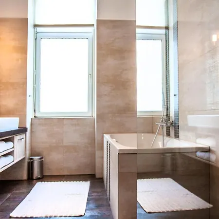 Riess Rotenhofgasse | Contactless Check-in Apartment