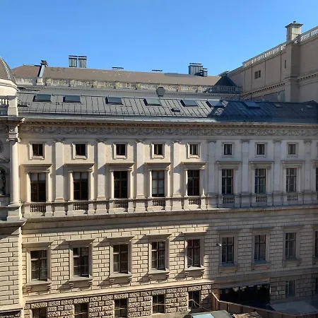 Kh Universitaet Apartment Vienna