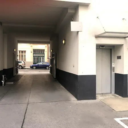 Philip Self Check-in Aparthotel *