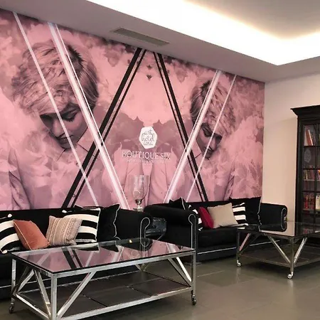 Elaya West Hotel Viena