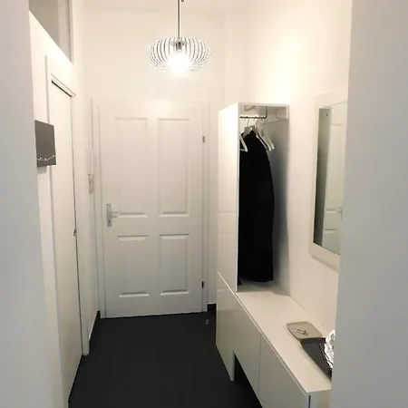 Apartment Max, Ruhige Sonnige In Praternahe *