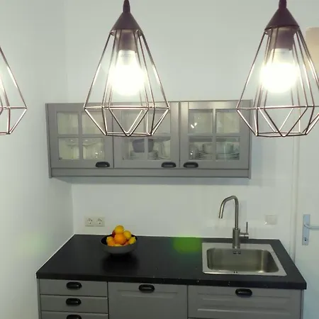Apartment Max, Ruhige Sonnige In Praternahe Vienna