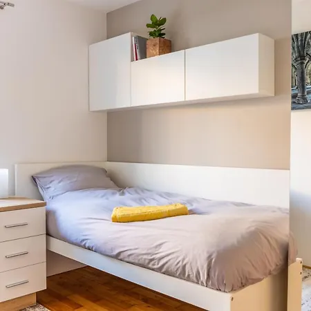 Town House Near Metro & Center Homestay Vienna
