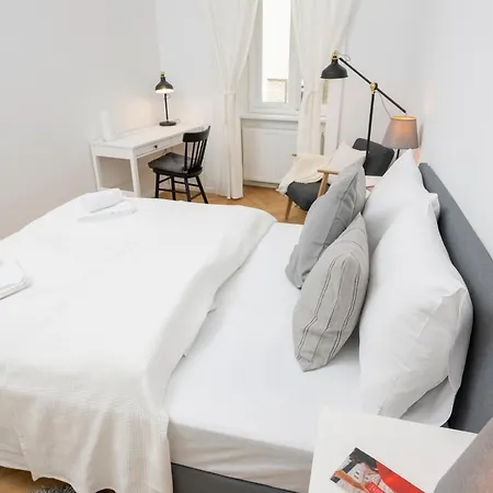 Apartment Hideaway Brigittenau