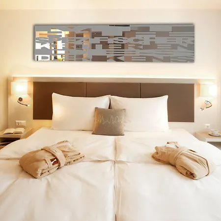 Zeitgeist Hauptbahnhof Hotel 4*