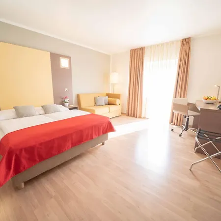 Orangerie 4* Vienna
