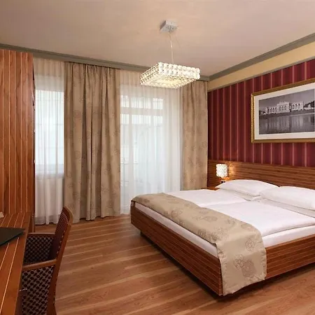 Hotel Beim Prater 4*