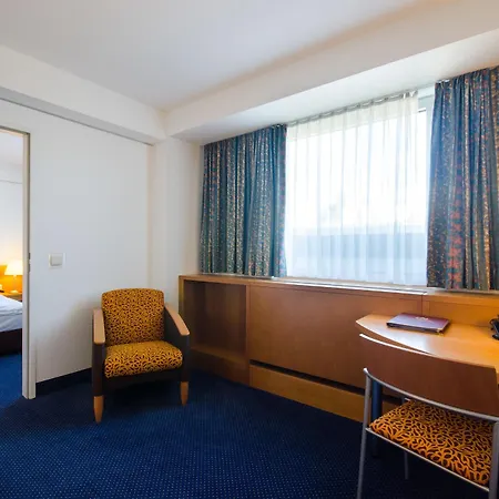 Hotel&palais Strudlhof 4*