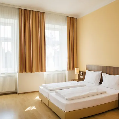 Hahn Hotel