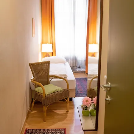 Mariahilf Bed & Breakfast 3*