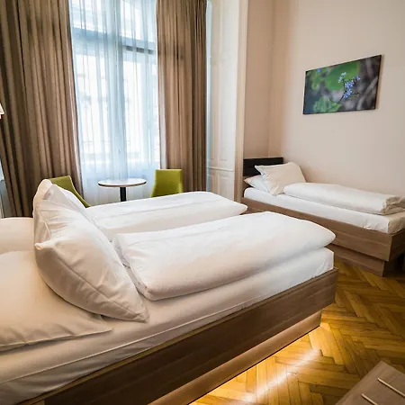 Marc Aurel - Center 3* Viena