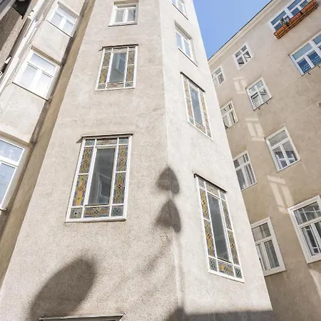 Apartment Hideaway Brigittenau *