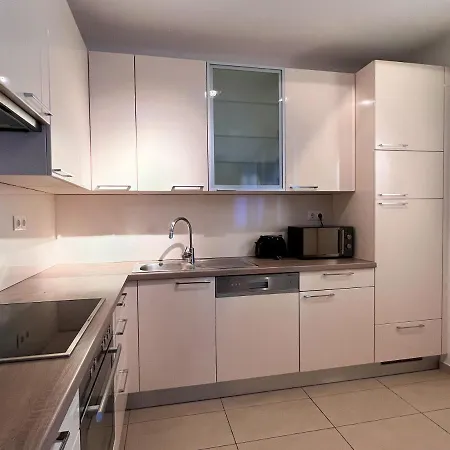 Apartment Exclusive Center