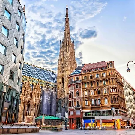 Luxurious In The Centre Of Appartement Wenen