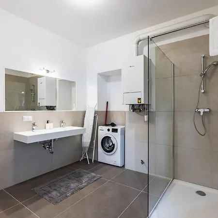Apartment Newley Renovated Next To Hannovermarkt *