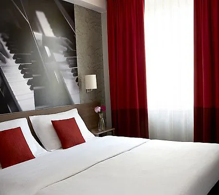 Adagio City 4*