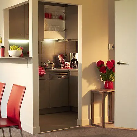 Aparthotel Adagio City