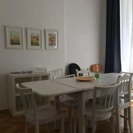 1090 * Vienna