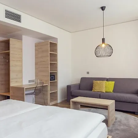 Hotel Roomz Prater 4*