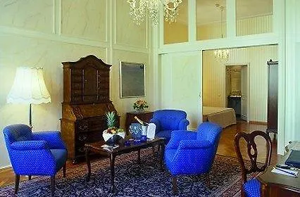 Ambassador 5* Вена