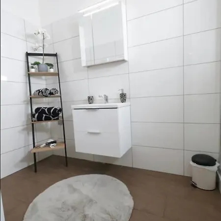 Stadtparadies L Dg5'14 Apartment