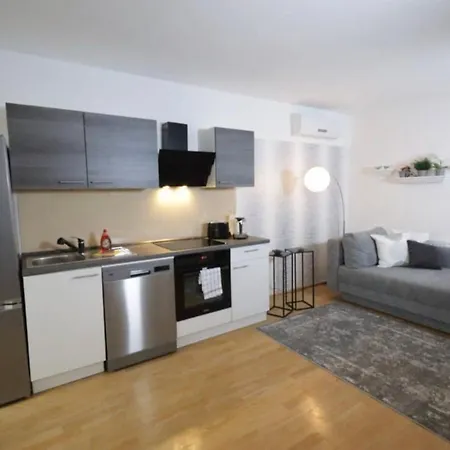 Stadtparadies L Dg5'14 Apartment *
