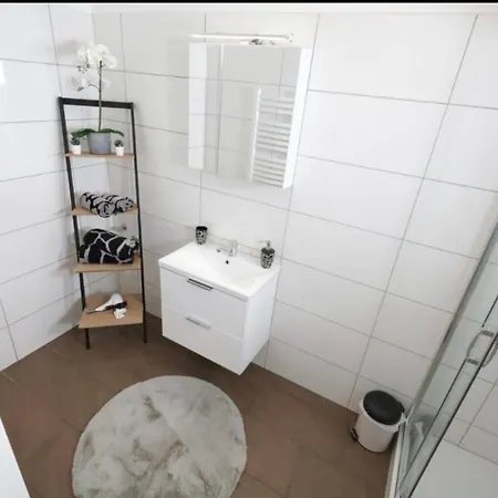 Apartment Stadtparadies L Dg5'14 Vienna