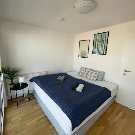 Eca Rooftop Live - Private & Serviced Alloggio in famiglia Vienna
