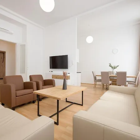 Yourapartment City Center Apartment
