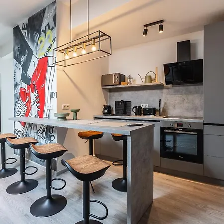 Open Space With Free Parking - Leopoldstadt Apartament *