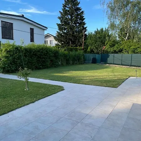 Garden Bungalow Danube Vienna