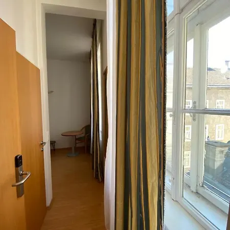 Kolbeck 2* Wien