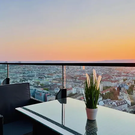 Triiiple Level 31 - Sonnenwohnen Mit Fantastischem Ausblick Und Parkplatz * Vienna