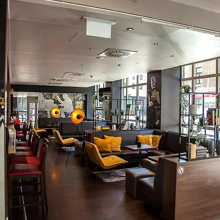 Hotel Mercure Westbahnhof Wiedeń