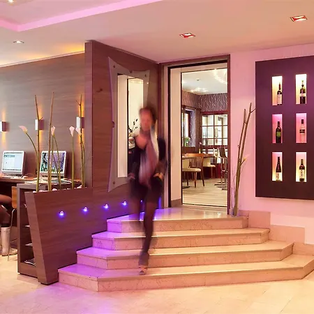 Mercure Zentrum 4*