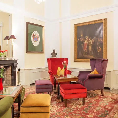 Kaiserhof Hotel 4*