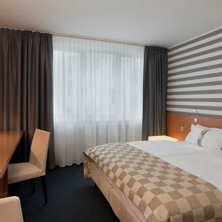By Ihg Hotel Viena